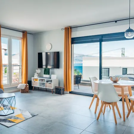 Lejlighed Sea Sun With 2 Bedrooms And Pool, Near Slatine